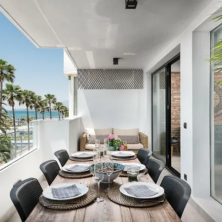 Luxury Frontline W Panoramic View Apartment *